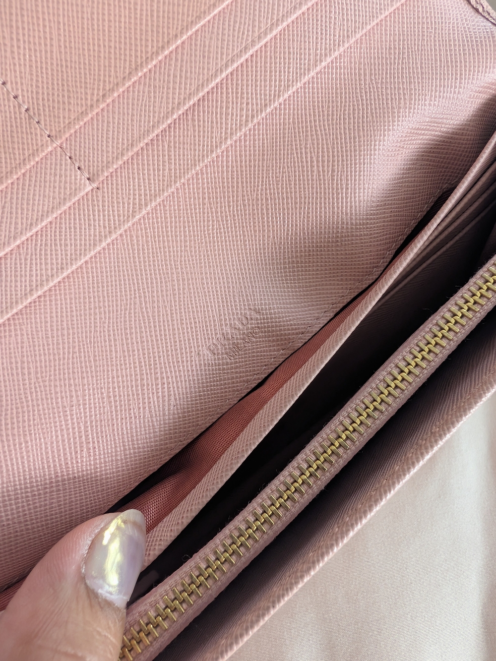 Prada Saffiano Fiocco Continental Bow Wallet - Picture 7 of 10